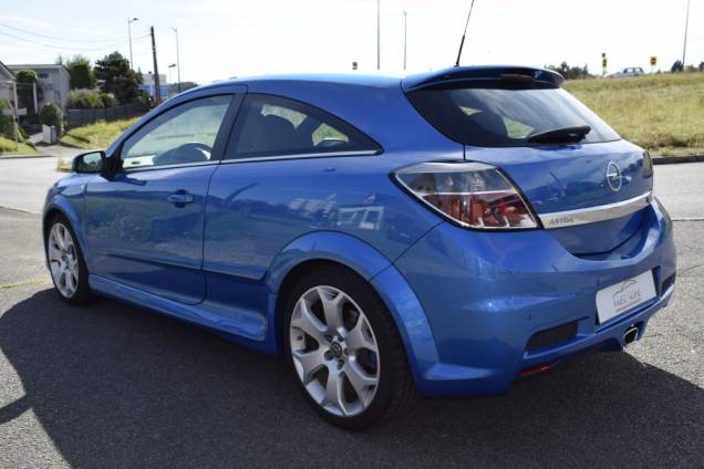 OPEL ASTRA (H) OPC  240 CV  3