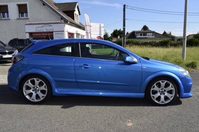 OPEL ASTRA (H) OPC  240 CV  6