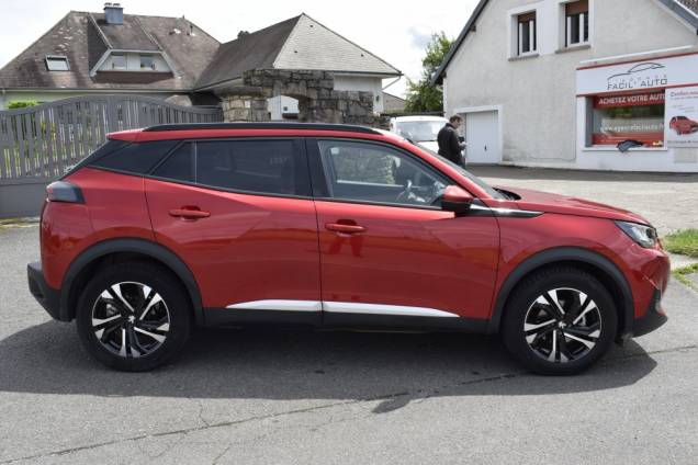 PEUGEOT 2008 ALLURE HDI 110 CV BVM 7