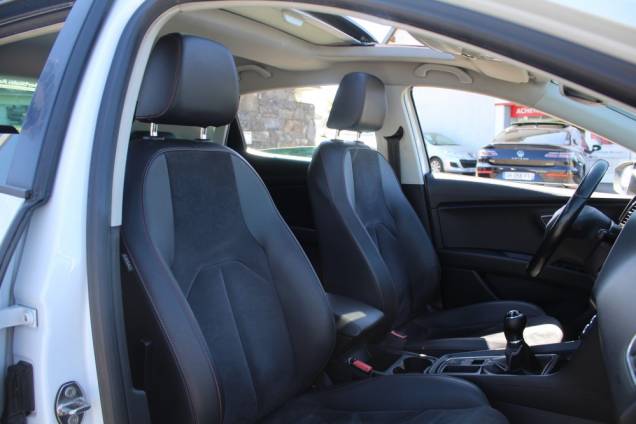SEAT LEON FR 2.0 TDI 184 CV BVM6 / 1ER MAIN / TOIT OUVRANT 13