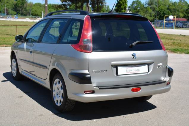 PEUGEOT 206 SW 1.4 75 CV / 59500 KMS  3