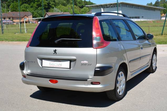 PEUGEOT 206 SW 1.4 75 CV / 59500 KMS  4