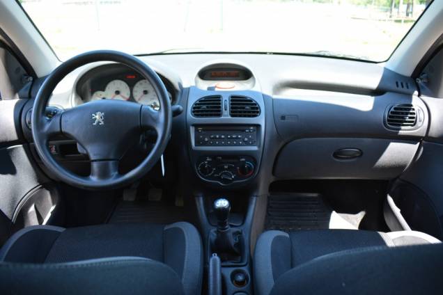 PEUGEOT 206 SW 1.4 75 CV / 59500 KMS  16