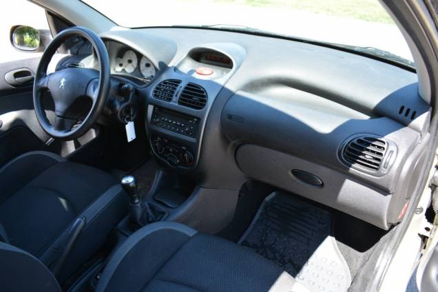 PEUGEOT 206 SW 1.4 75 CV / 59500 KMS  17