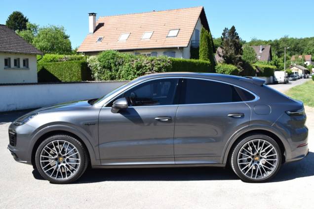 PORSCHE CAYENNE COUPE E-HYBRID 3.0 V6 462 CV 7