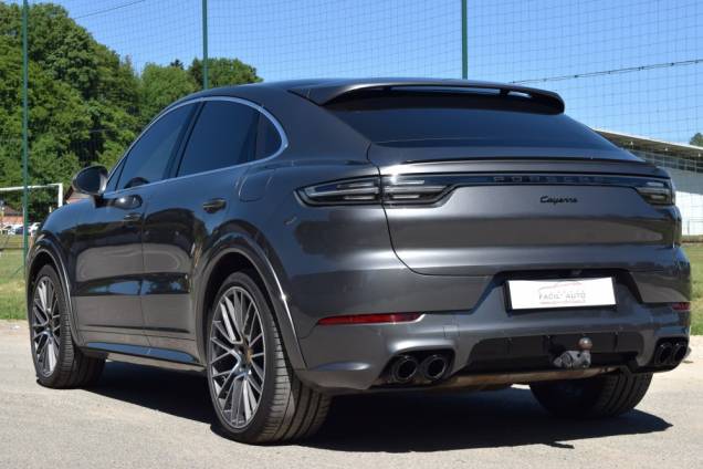 PORSCHE CAYENNE COUPE E-HYBRID 3.0 V6 462 CV 4
