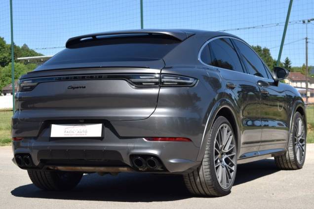 PORSCHE CAYENNE COUPE E-HYBRID 3.0 V6 462 CV 5