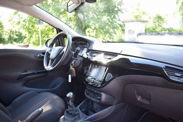 OPEL CORSA BLACK EDITION 1.4 90 CV 5 PORTES 13