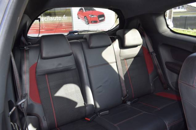 PEUGEOT 208 GTI 200 CV BVM6 1