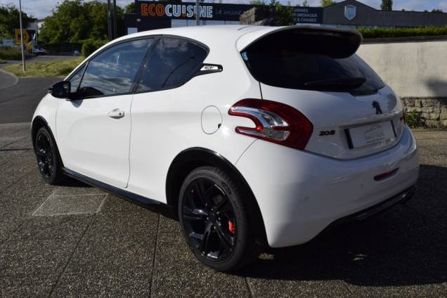 PEUGEOT 208 GTI 200 CV BVM6 4