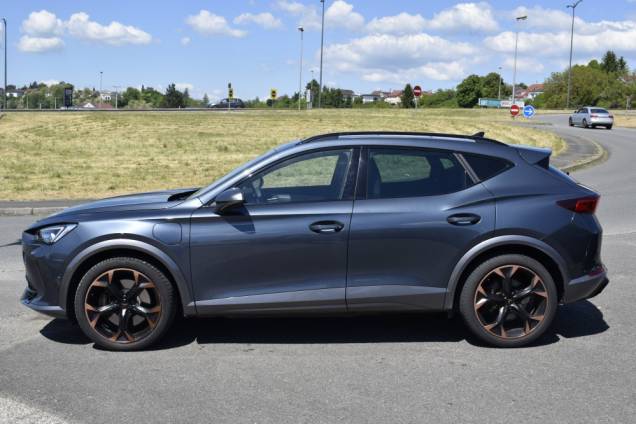 CUPRA FORMENTOR VZ 245 CV HYBRIDE BVA 2