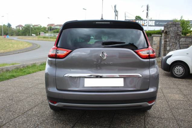 RENAULT GRAND SCENIC BOSE 1.6 DCI 160 CV EDC6 / 7 PLACES 8