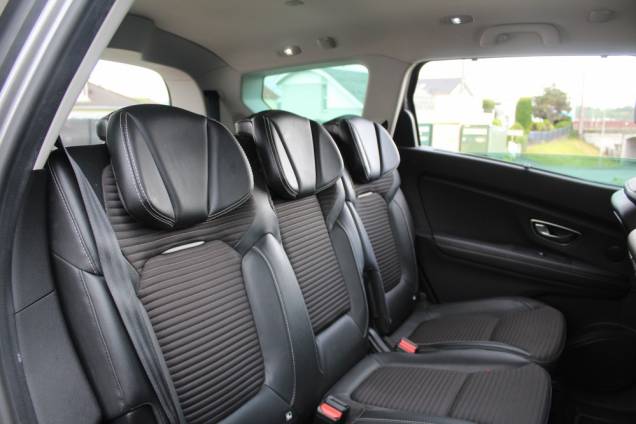 RENAULT GRAND SCENIC BOSE 1.6 DCI 160 CV EDC6 / 7 PLACES 15