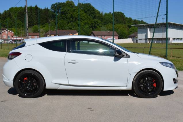 RENAULT MEGANE III RS CUP 2.0 250 CV / SIEGES RECARO / SUIVI COMPLET / ORIGINE FRANCE / RS MONITOR 7