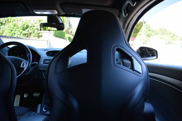 RENAULT MEGANE III RS CUP 2.0 250 CV / SIEGES RECARO / SUIVI COMPLET / ORIGINE FRANCE / RS MONITOR 18