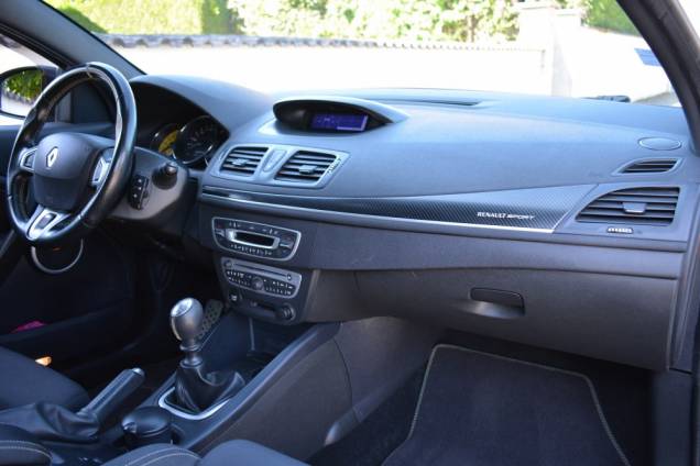 RENAULT MEGANE III RS CUP 2.0 250 CV / SIEGES RECARO / SUIVI COMPLET / ORIGINE FRANCE / RS MONITOR 21