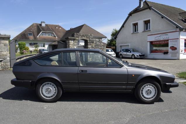 ALFA ROMEO GTV 2.0 130 CV BVM  5