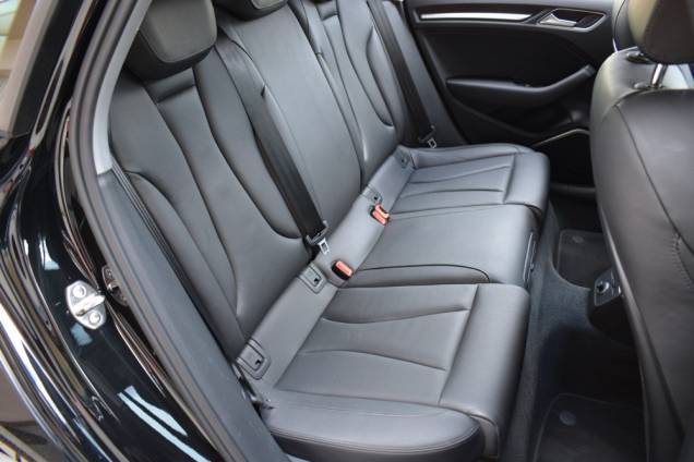 AUDI A3 DESIGN LUXE FINITION S-LINE QUATTRO 2.0 TFSI 190 CV / TOIT OUVRANT PANORAMIQUE / ORIGINE FRANCE / BANG & OLUFSEN 31