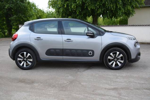 CITROEN C3 SHINE 1.2 110 CV 5 PORTES / 1ère MAIN / 25900 KMS  9