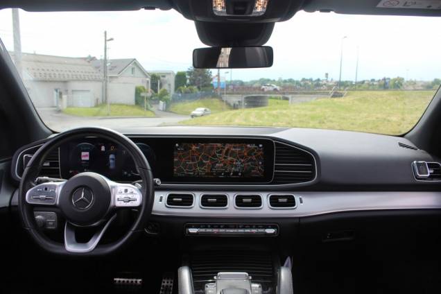 MERCEDES BENZ GLE 300 AMG LINE 2.0D 245 CV 9G-TRONIC 4 MATIC / TOIT OUVRANT PANORAMIQUE / ORIGINE FRANCE 11