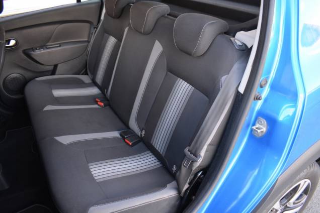 DACIA SANDERO STEPWAY  90 CV /  91600 KMS / CARNET D'ENTRETIEN COMPLET 12