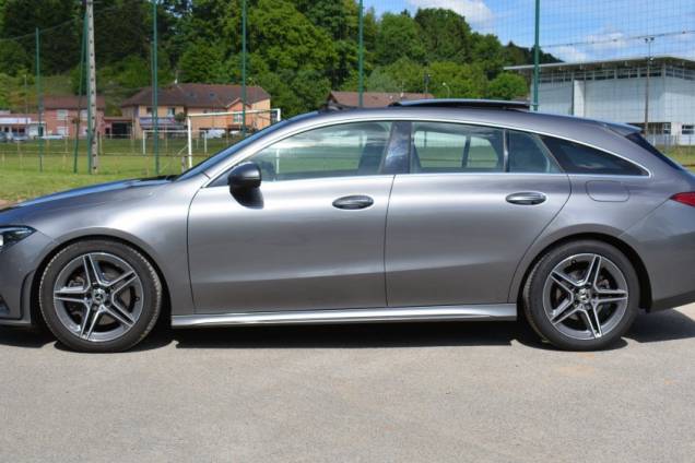 MERCEDES-BENZ CLA SHOOTING BRAKE AMG LINE 200 D 150 CV 8G-DCT / TOIT OUVRANT PANORAMIQUE / BURMESTER 8