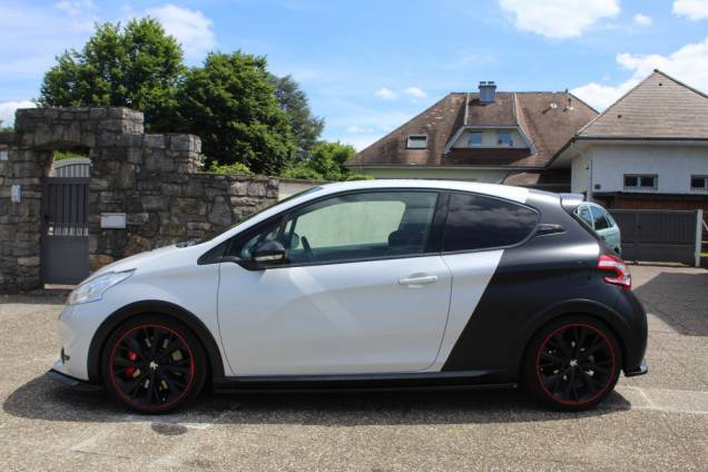 PEUGEOT 208 GTI BPS 1.6 THP 208 CV BVM6 / ORIGINE FRANCE 4