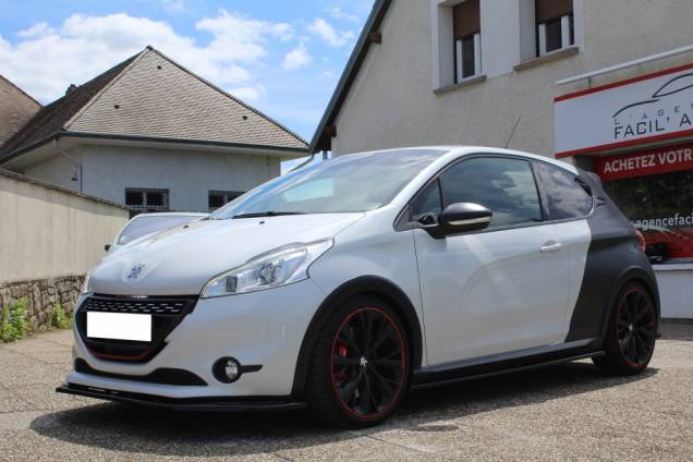 PEUGEOT 208 GTI BPS 1.6 THP 208 CV BVM6 / ORIGINE FRANCE 1