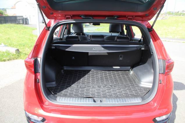 KIA SPORTAGE GT LINE 1.6 CRDI 136 CV MHEV DCT7 / TOIT OUVRANT PANORAMIQUE 12