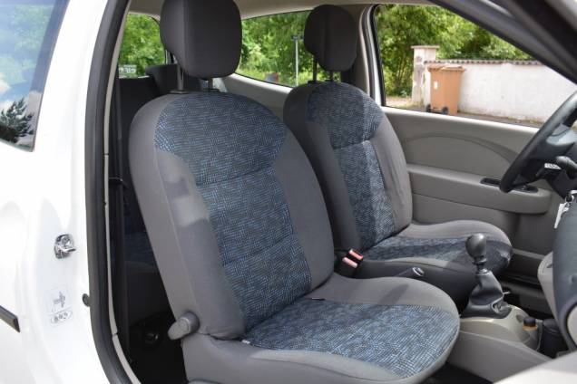 RENAULT TWINGO 1.2 60 CV AUTHENTIQUE / CLIMATISATION 12