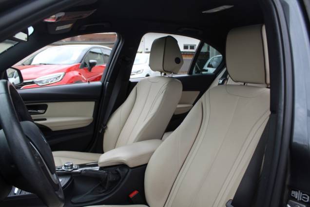 BMW SERIE 3 (F30) LUXURY 2.0 D 184 CV XDRIVE BVA / ORIGINE FRANCE 9