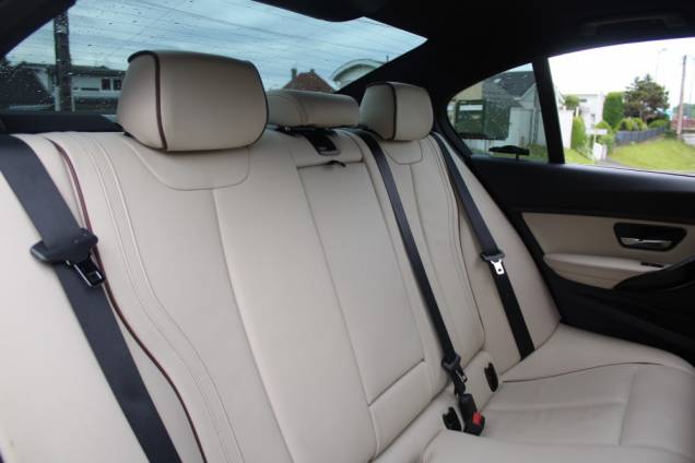 BMW SERIE 3 (F30) LUXURY 2.0 D 184 CV XDRIVE BVA / ORIGINE FRANCE 11