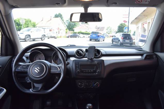 SUZUKI SWIFT AVANTAGE 1.2 DUALJET HYBRID 90 CV BVM 9