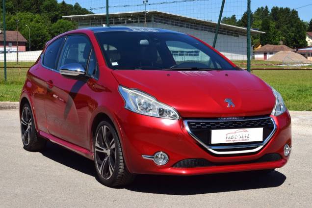 PEUGEOT 208 GTI 1.6 THP 200 CV / 86600 KMS / JBL / TOIT PANORAMIQUE 2