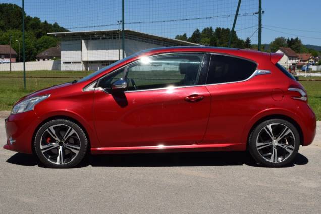 PEUGEOT 208 GTI 1.6 THP 200 CV / 86600 KMS / JBL / TOIT PANORAMIQUE 8