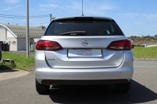 OPEL ASTRA SPORTS TOURER INNOVATION 1.4 TURBO 150 CV BVA 8