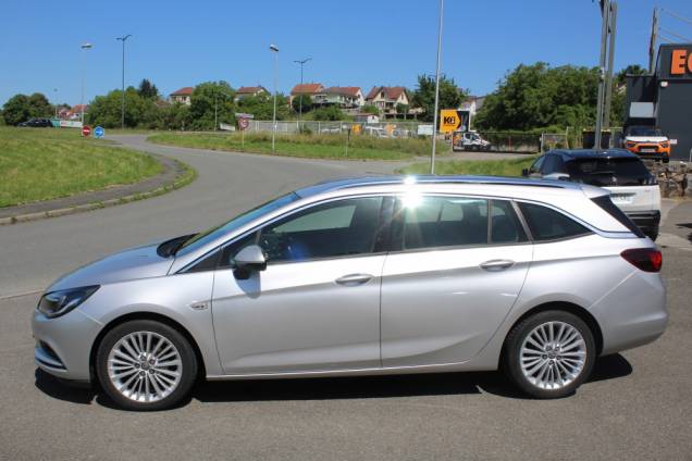 OPEL ASTRA SPORTS TOURER INNOVATION 1.4 TURBO 150 CV BVA 5