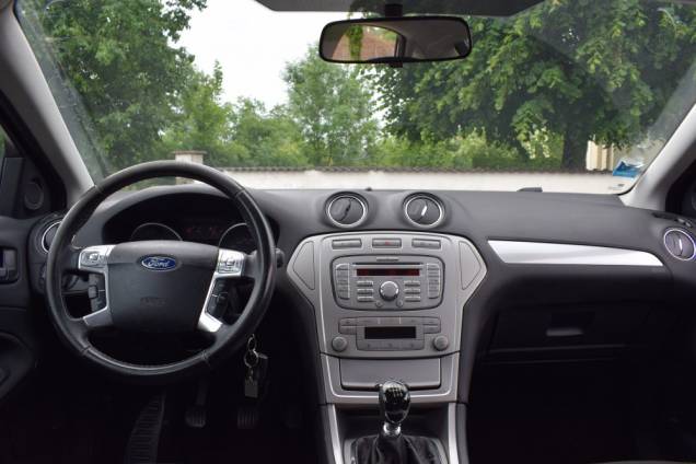 FORD MONDEO TREND 1.8 TDCI 125 CV BV6 11