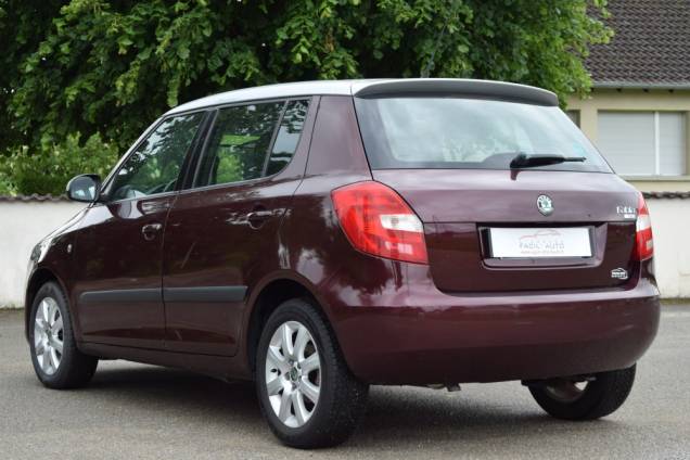 SKODA FABIA AMBITION 1.2 TSI 105 DSG 4