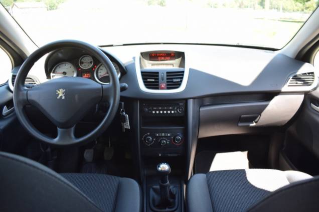 PEUGEOT 207 1.6 HDI 90 CV 5 PORTES / 1ère MAIN / 39500 KMS 16