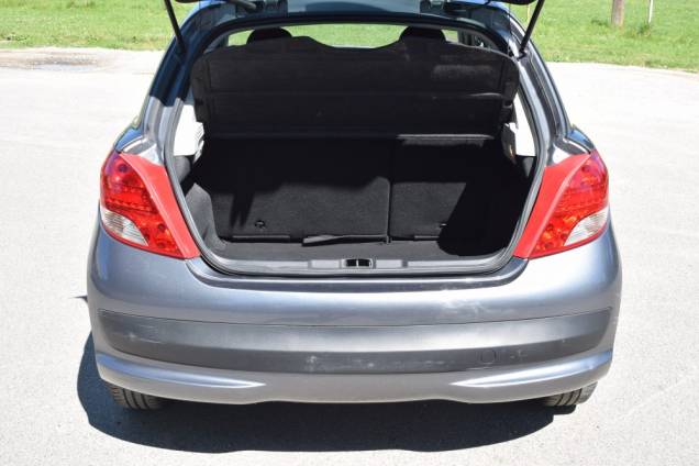 PEUGEOT 207 1.6 HDI 90 CV 5 PORTES / 1ère MAIN / 39500 KMS 18