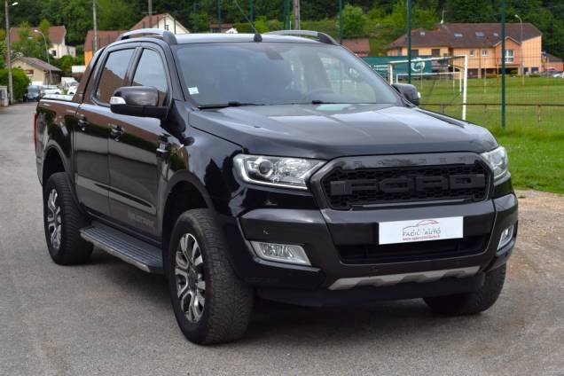 FORD RANGER WILDTRAK DOUBLE CABINE 4X4  3.2 TDCI 200 CV / 1ere MAIN  / ATTELAGE / CAMERA DE RECUL 2
