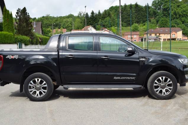 FORD RANGER WILDTRAK DOUBLE CABINE 4X4  3.2 TDCI 200 CV / 1ere MAIN  / ATTELAGE / CAMERA DE RECUL 8