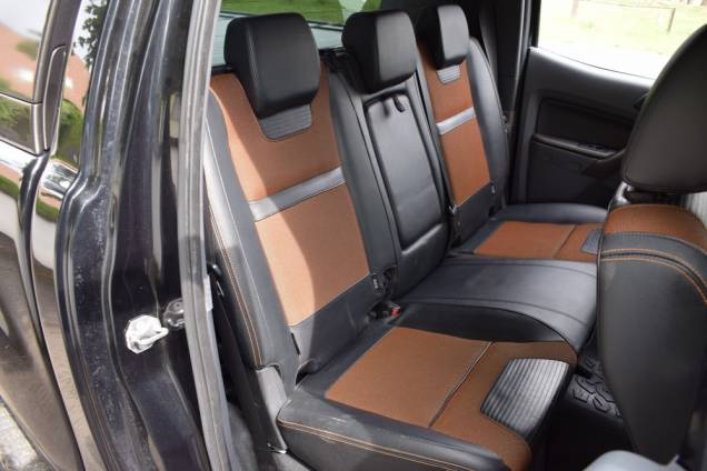 FORD RANGER WILDTRAK DOUBLE CABINE 4X4  3.2 TDCI 200 CV / 1ere MAIN  / ATTELAGE / CAMERA DE RECUL 15