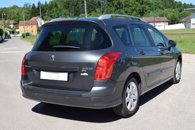 PEUGEOT 308 SW 1.6 HDI 115 CV / TOIT PANORAMIQUE / 1ère MAIN / 85500 KMS 4