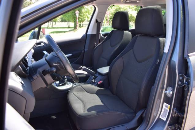 PEUGEOT 308 SW 1.6 HDI 115 CV / TOIT PANORAMIQUE / 1ère MAIN / 85500 KMS 11