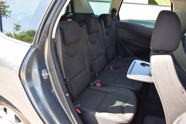 PEUGEOT 308 SW 1.6 HDI 115 CV / TOIT PANORAMIQUE / 1ère MAIN / 85500 KMS 14