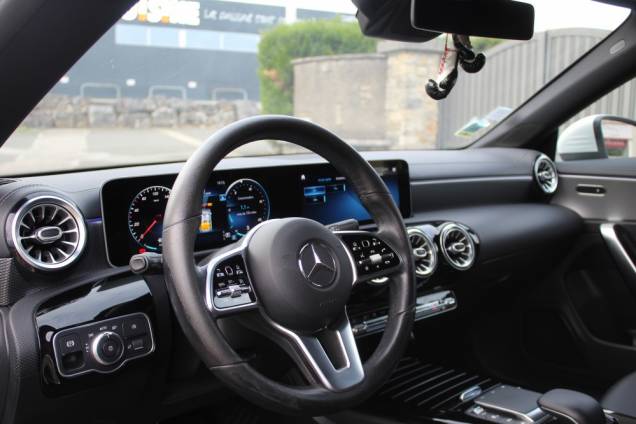 MERCEDES BENZ CLA SHOOTING BRAKE PROGRESSIVE LINE 180 1.3i 136 CV 7G-DCT / ORIGINE FRANCE 10