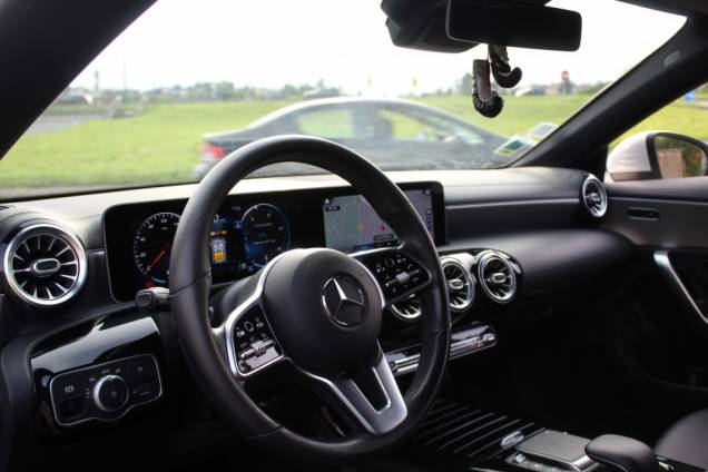 MERCEDES BENZ CLA SHOOTING BRAKE PROGRESSIVE LINE 180 1.3i 136 CV 7G-DCT / ORIGINE FRANCE 8