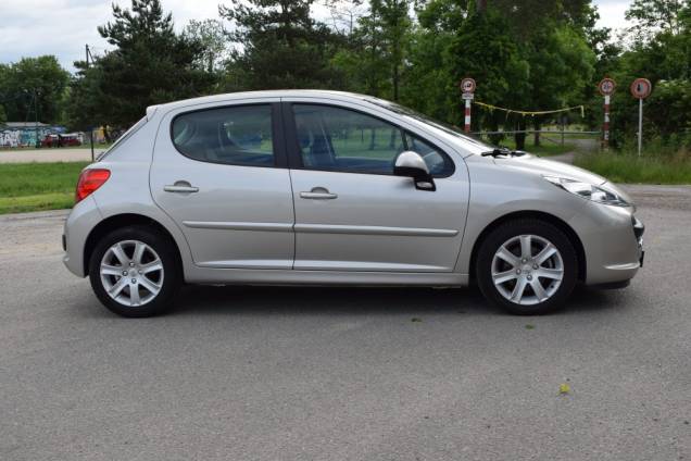 PEUGEOT 207 1.6 120 CV / 5 PORTES / BOITE AUTOMATIQUE / 1ère MAIN / 51900 KMS 8